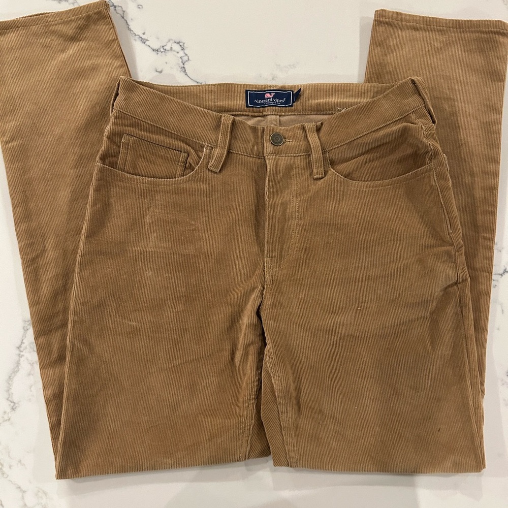 Brand new! Never worn. Vineyard Vines Men’s corduroy 5-pocket pants. 28x30